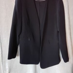 Vince Camuto Classic Black Blazer